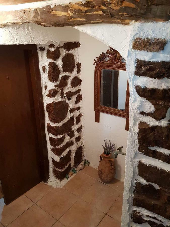 Traditional House Kassandra'S Casa de hóspedes Ermioni Exterior foto
